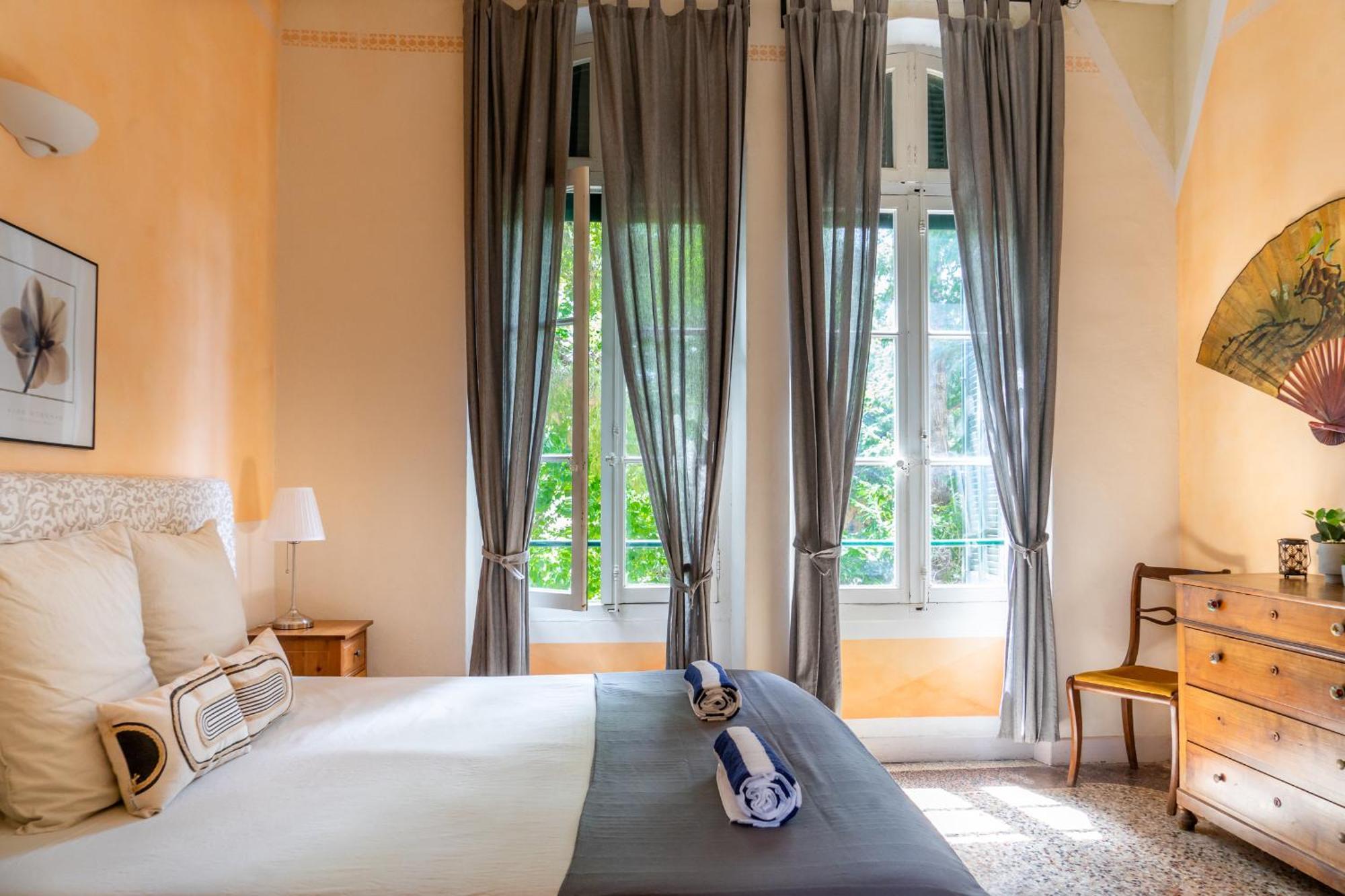 Couvent Des Ursulines: Historic Retreat For Families And Groups Holiday home