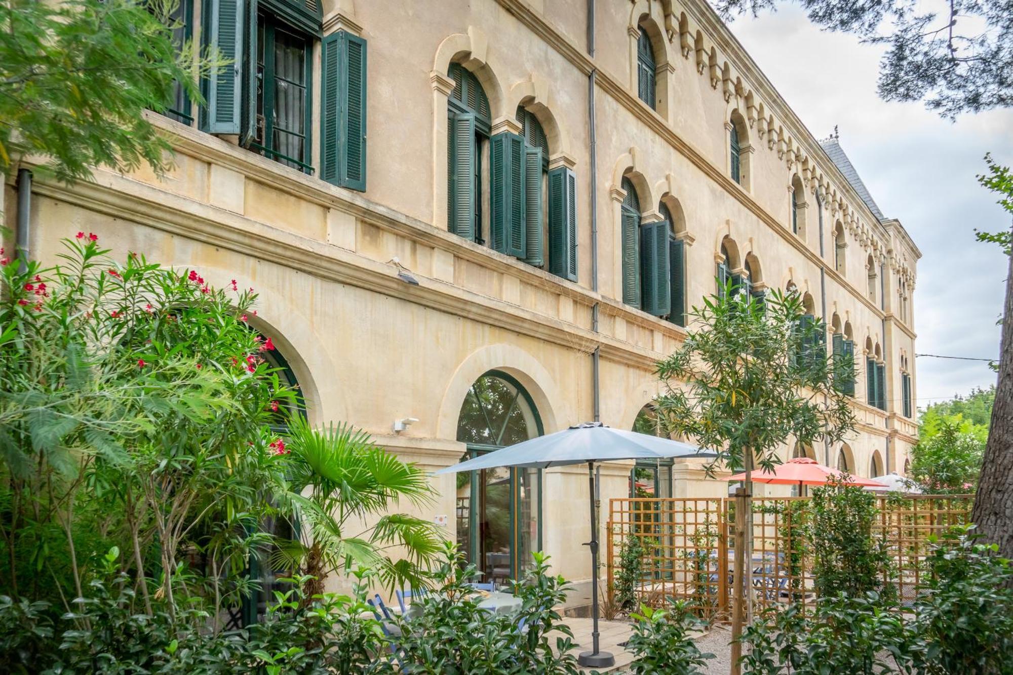 Couvent Des Ursulines: Historic Retreat For Families And Groups Pezenas