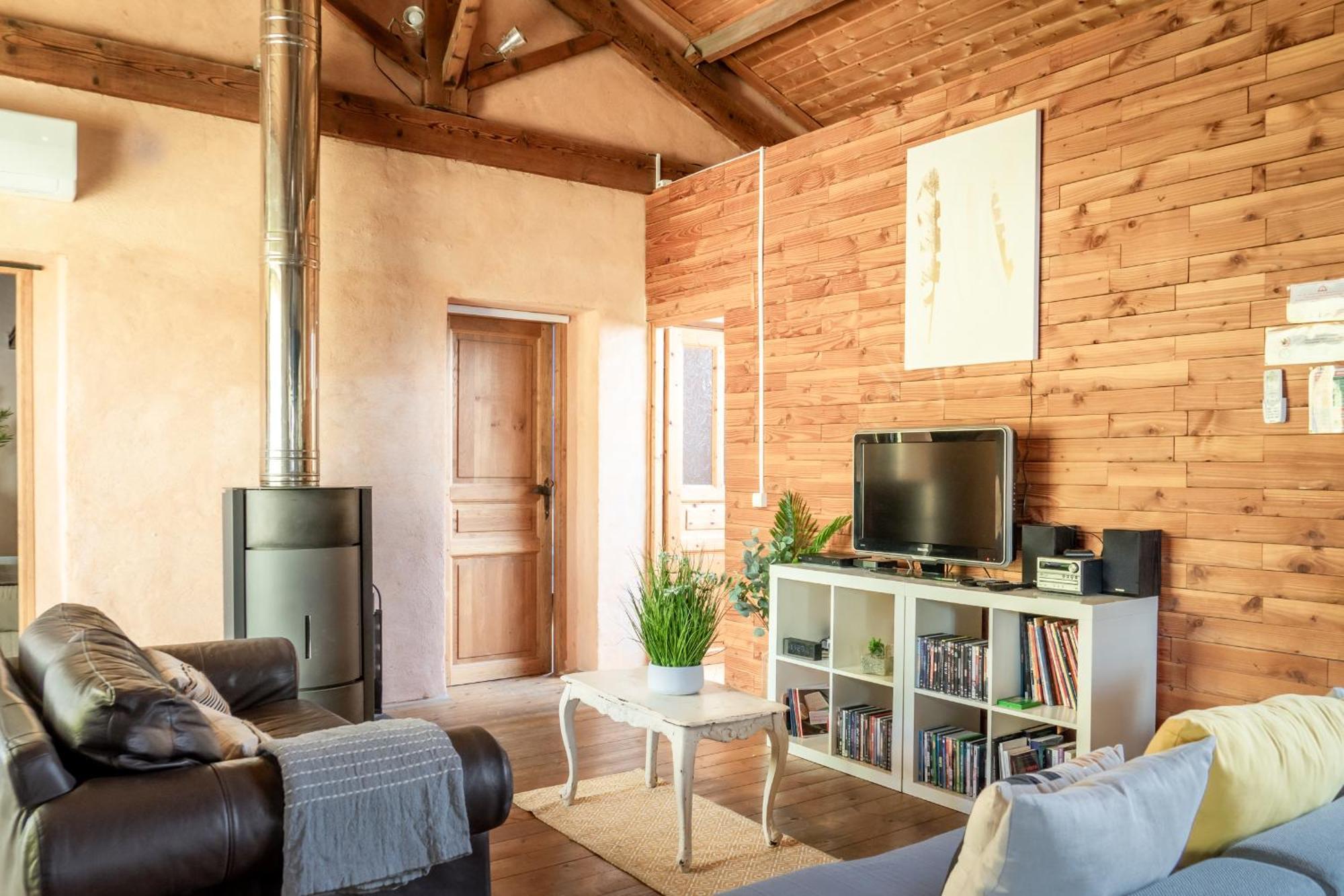Couvent Des Ursulines: Historic Retreat For Families And Groups Holiday home *