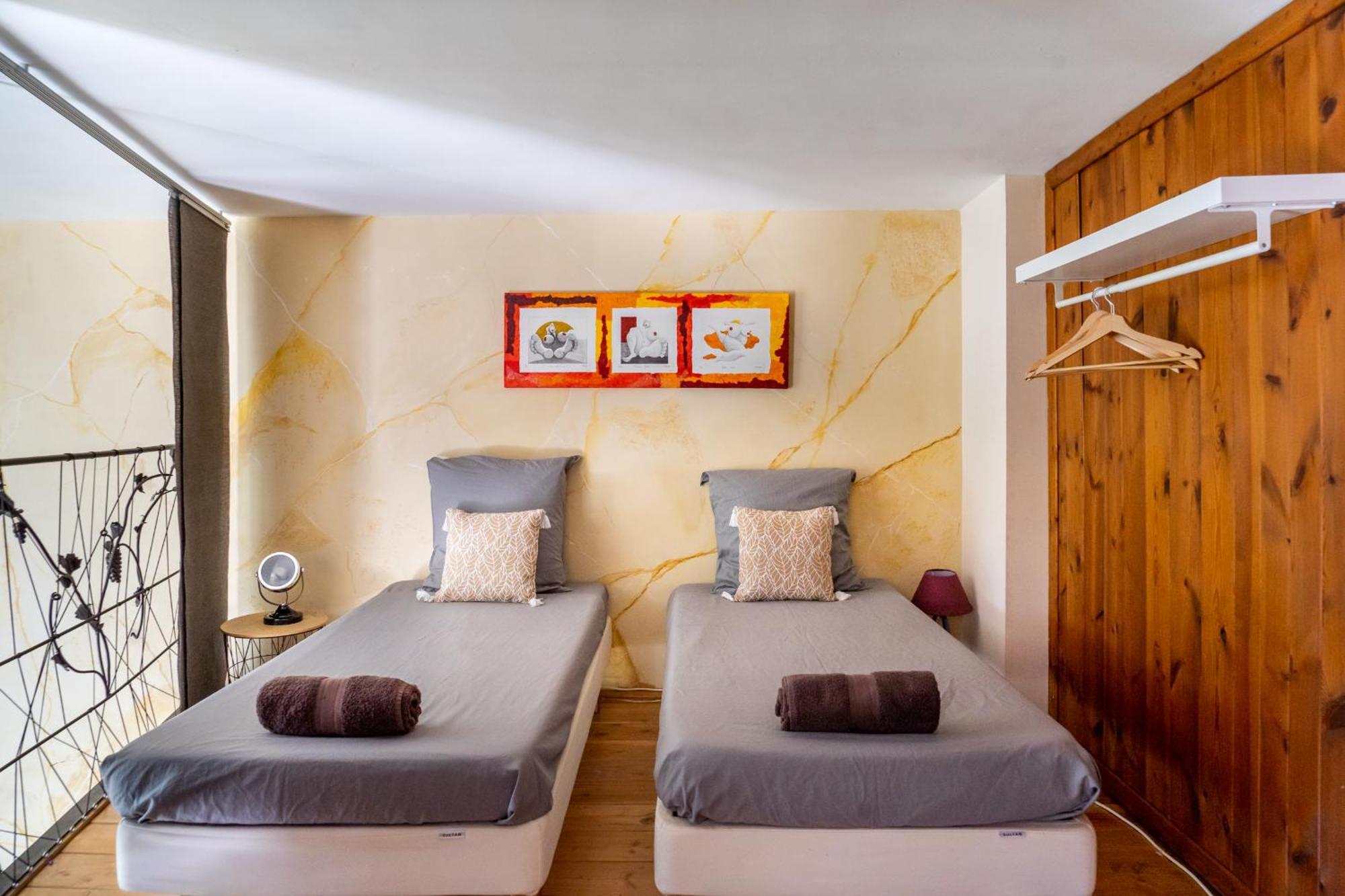 Couvent Des Ursulines: Historic Retreat For Families And Groups *