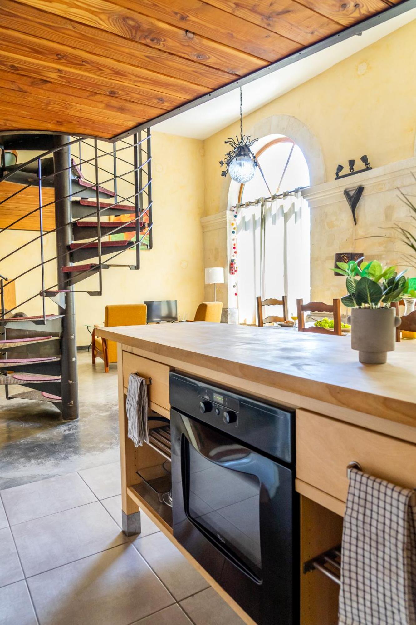 Couvent Des Ursulines: Historic Retreat For Families And Groups