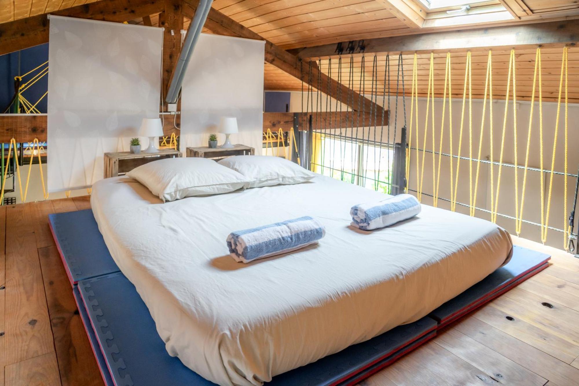 Couvent Des Ursulines: Historic Retreat For Families And Groups Holiday home
